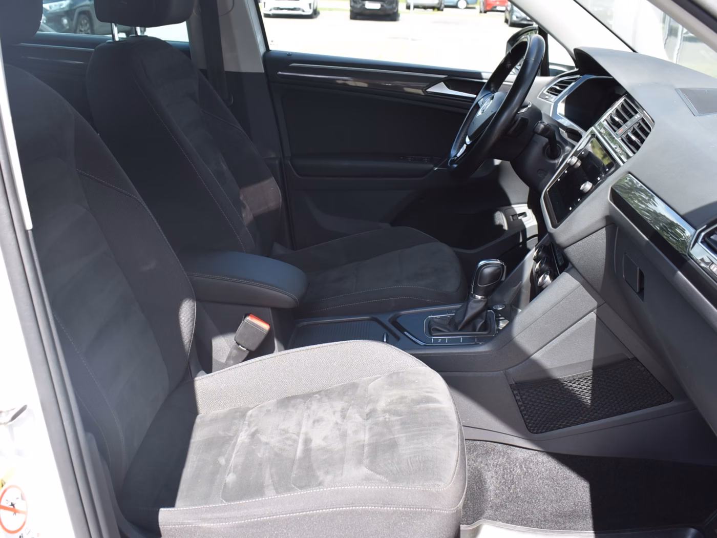 Volkswagen Tiguan фото 12
