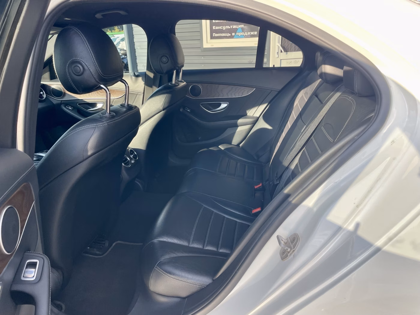 Mercedes-Benz C-Класс фото 14