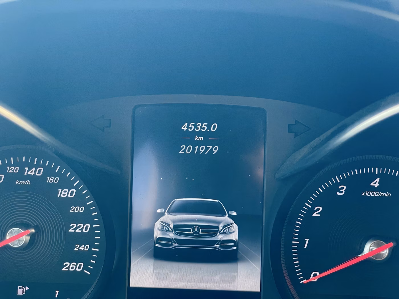 Mercedes-Benz C-Класс фото 20