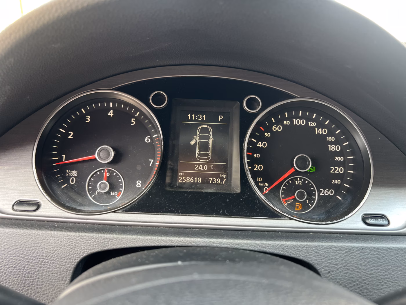 Volkswagen Passat фото 24