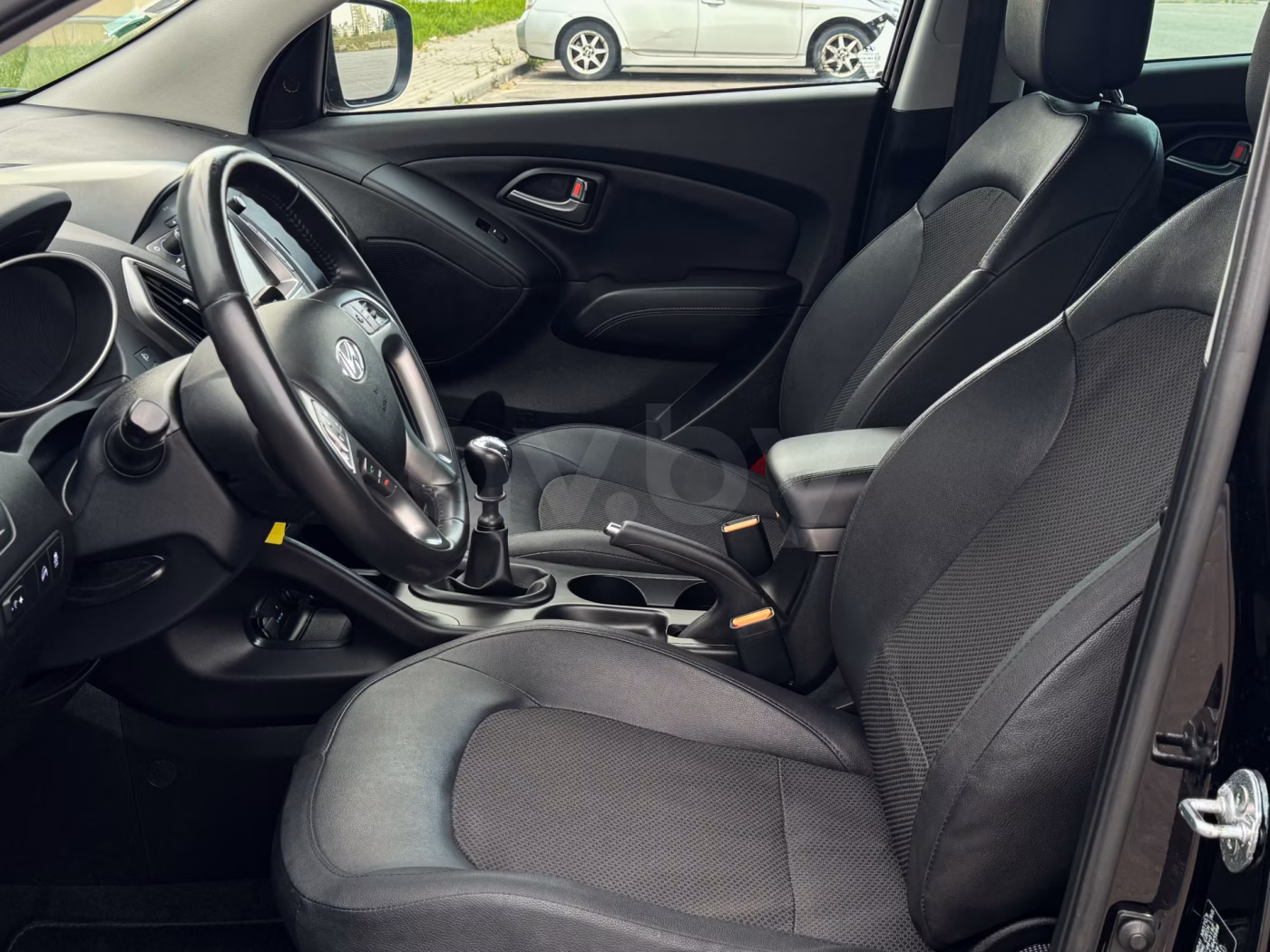 Hyundai ix35 фото 10