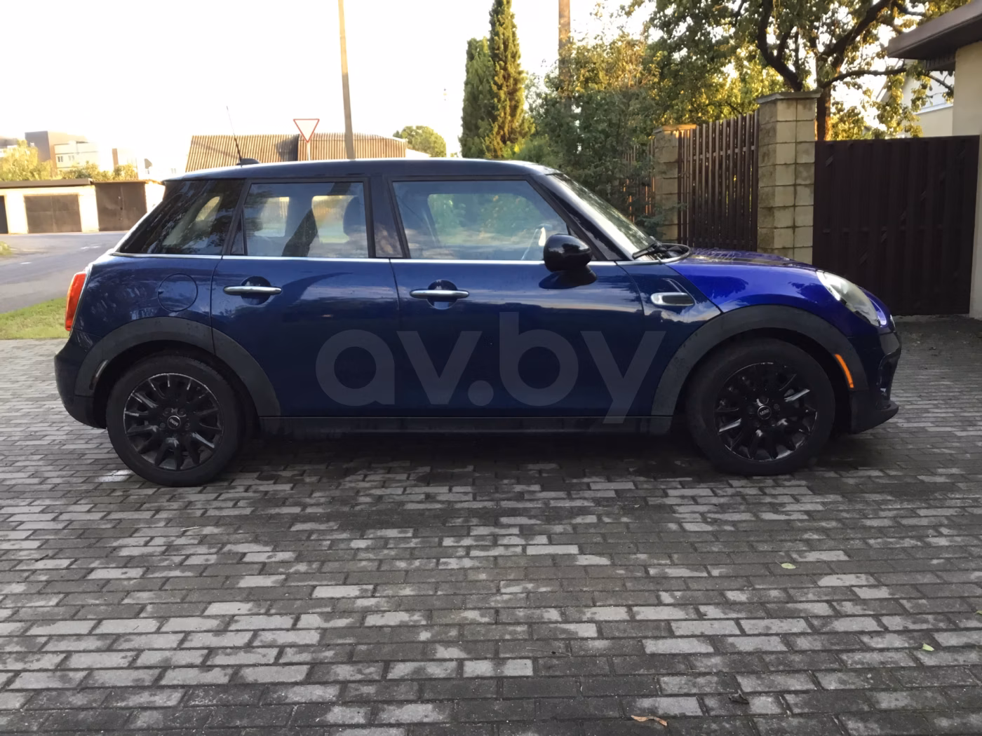 MINI Hatch