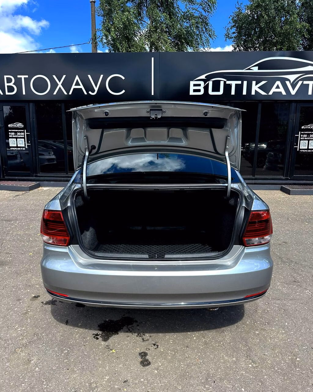 Volkswagen Polo Sedan фото 14