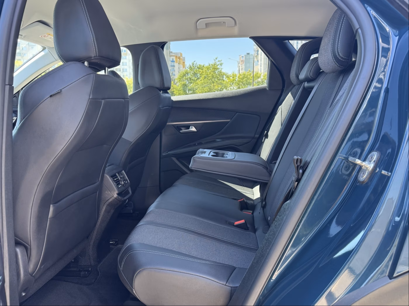 Peugeot 3008 фото 12