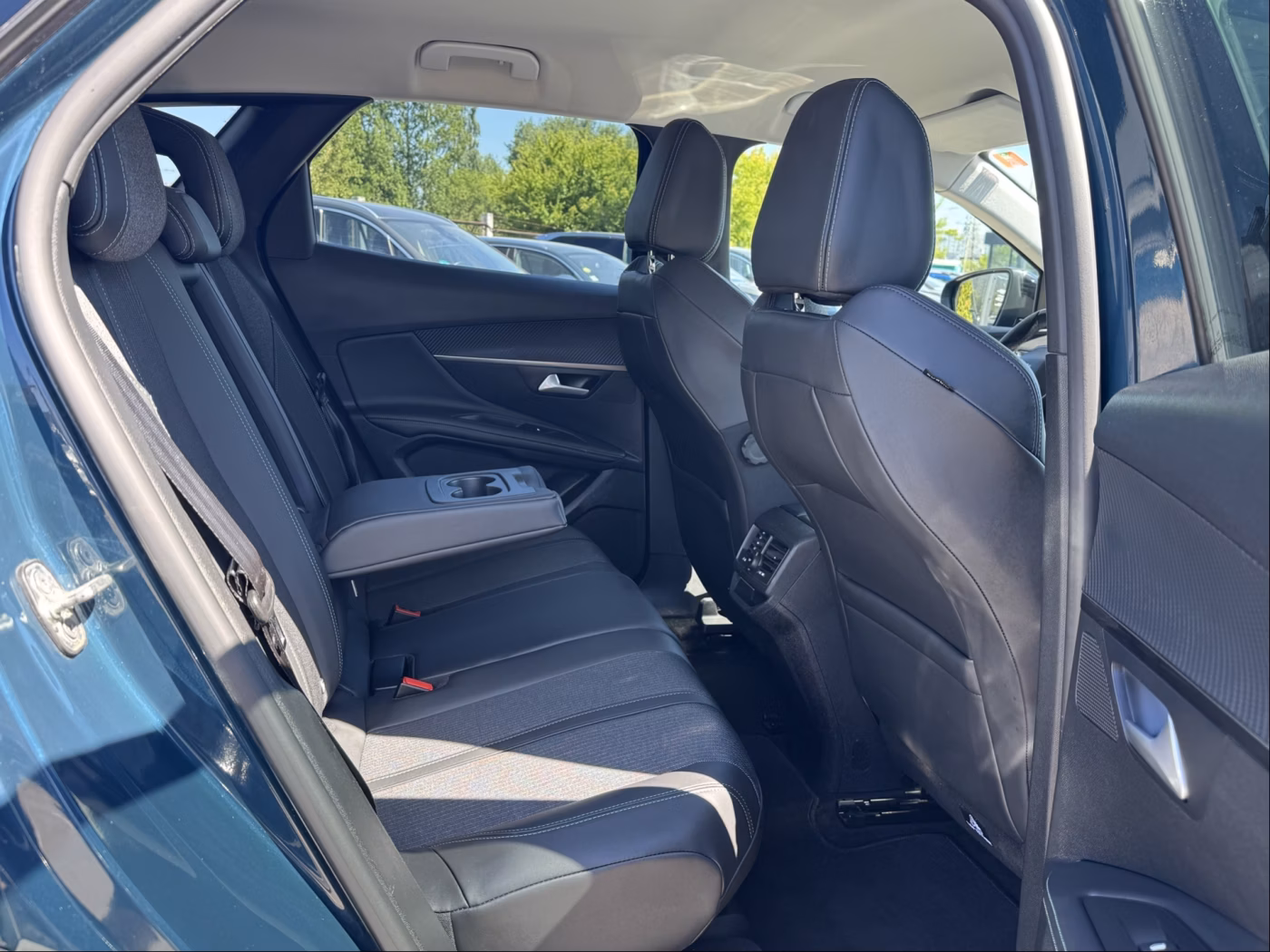 Peugeot 3008 фото 16