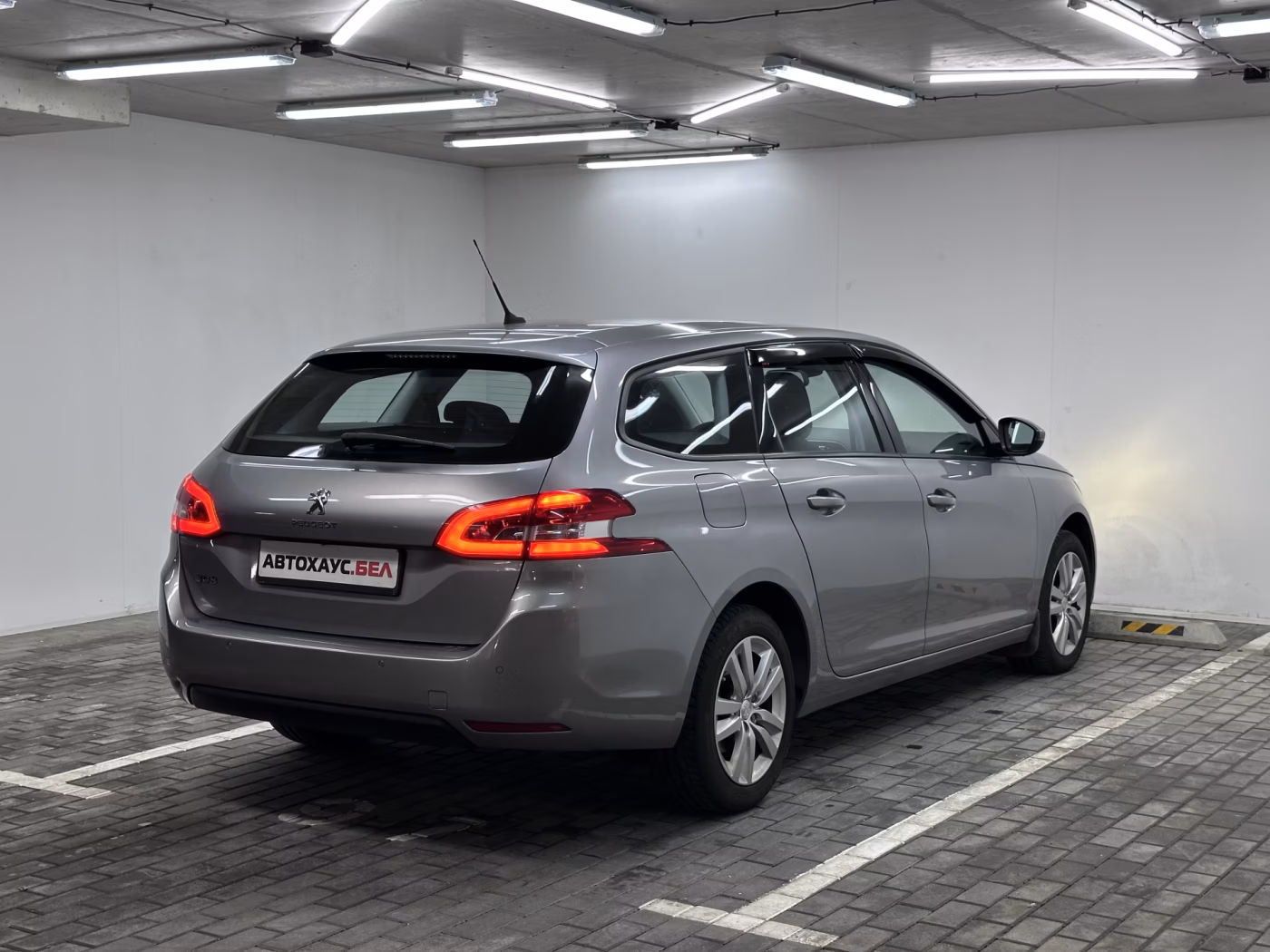 Peugeot 308 фото 4