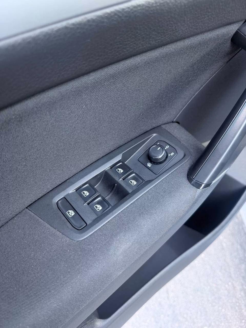 Volkswagen Touran фото 12