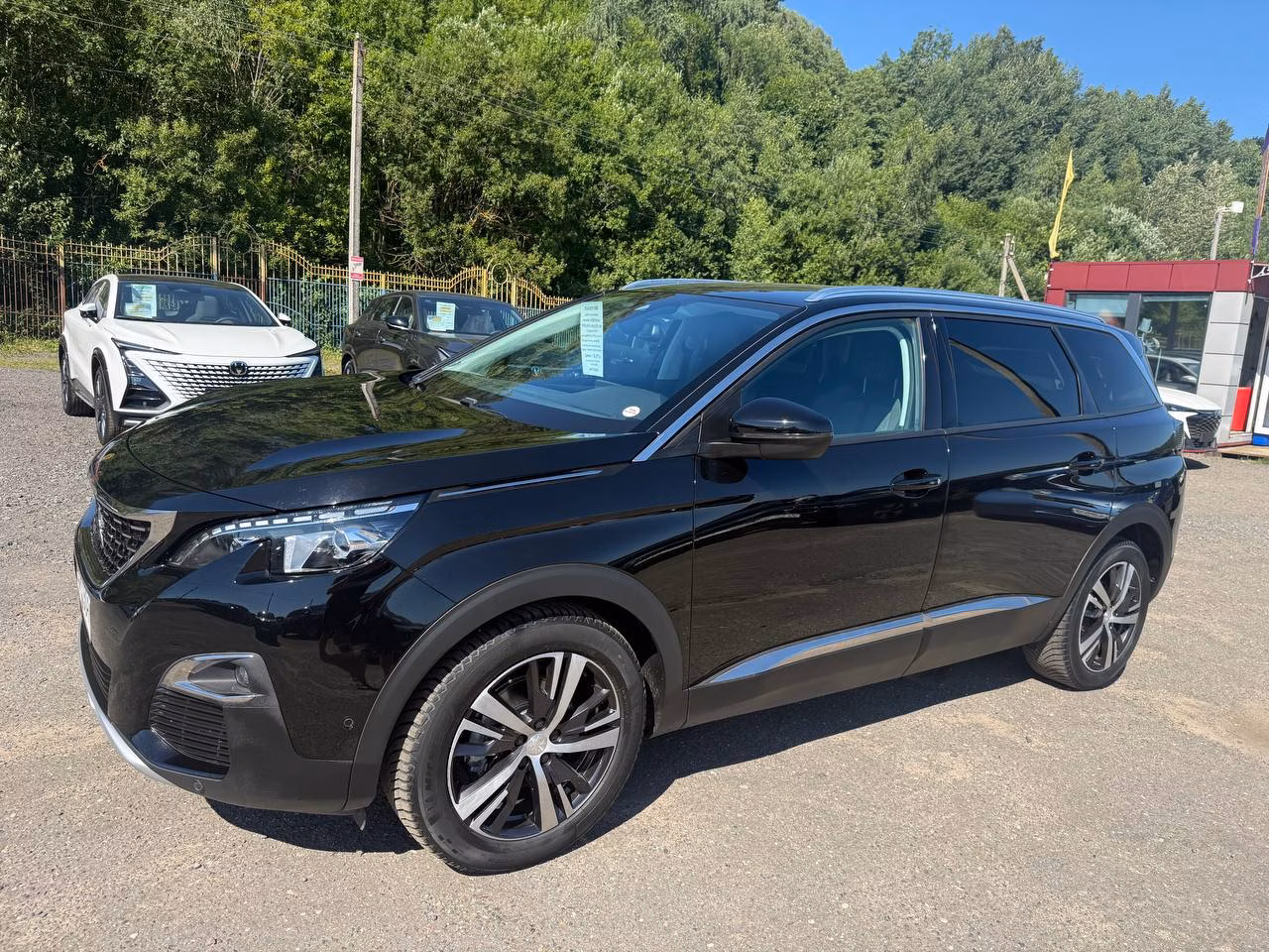 Peugeot 5008 фото 2