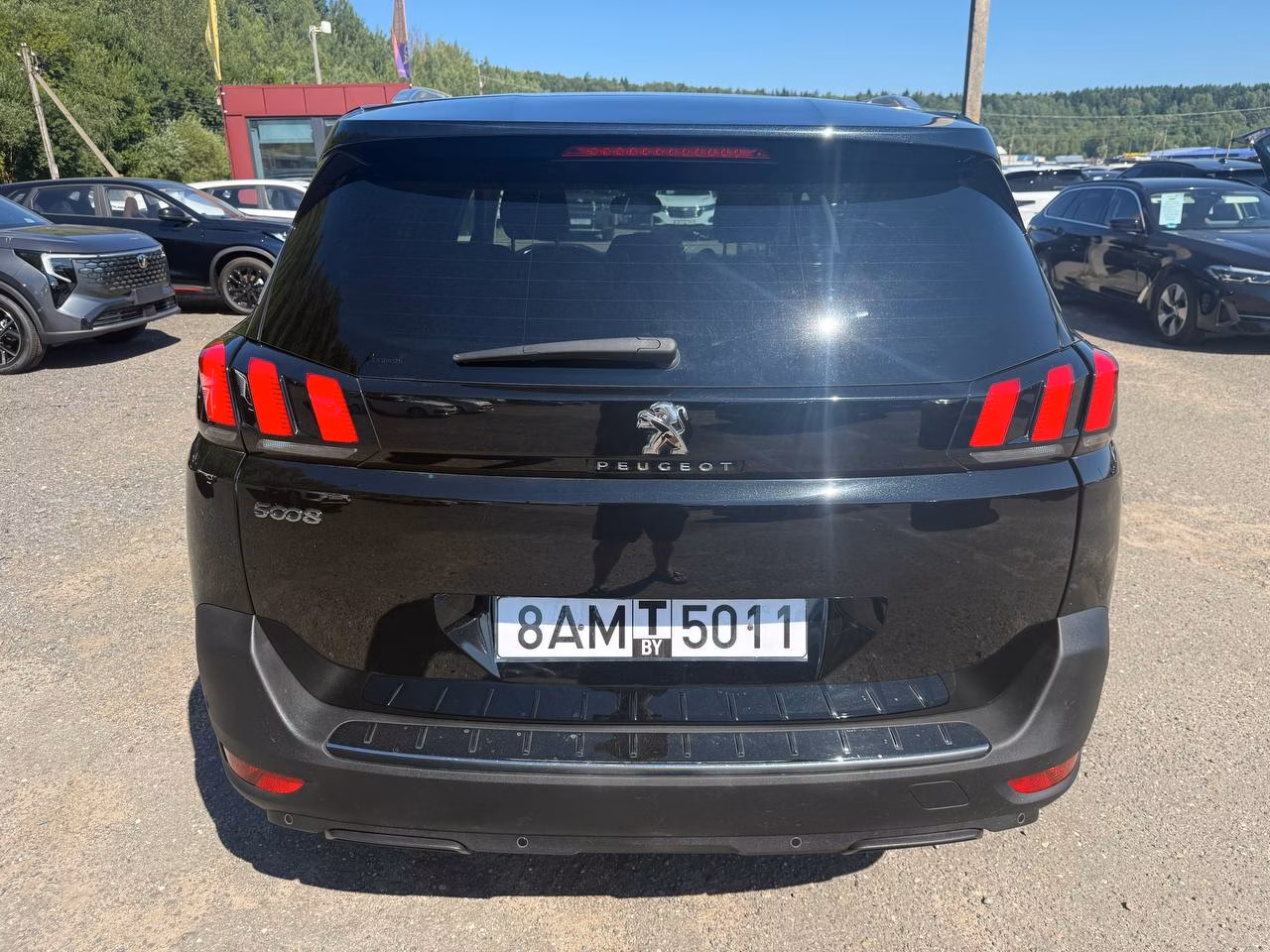 Peugeot 5008 фото 8