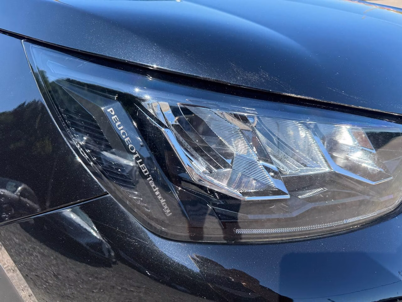 Peugeot 2008 фото 14