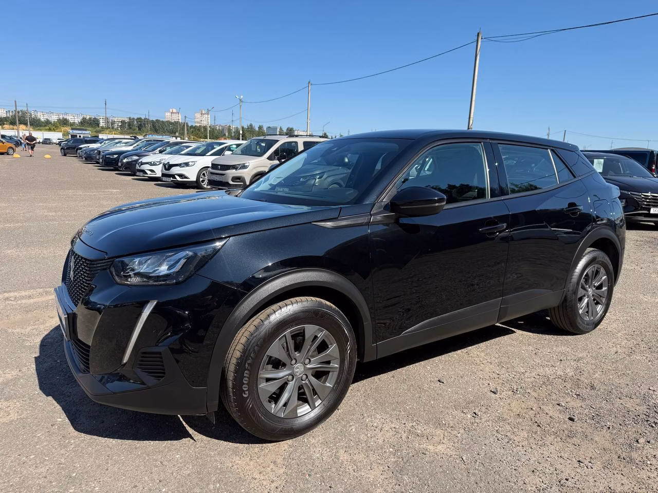 Peugeot 2008 фото 3