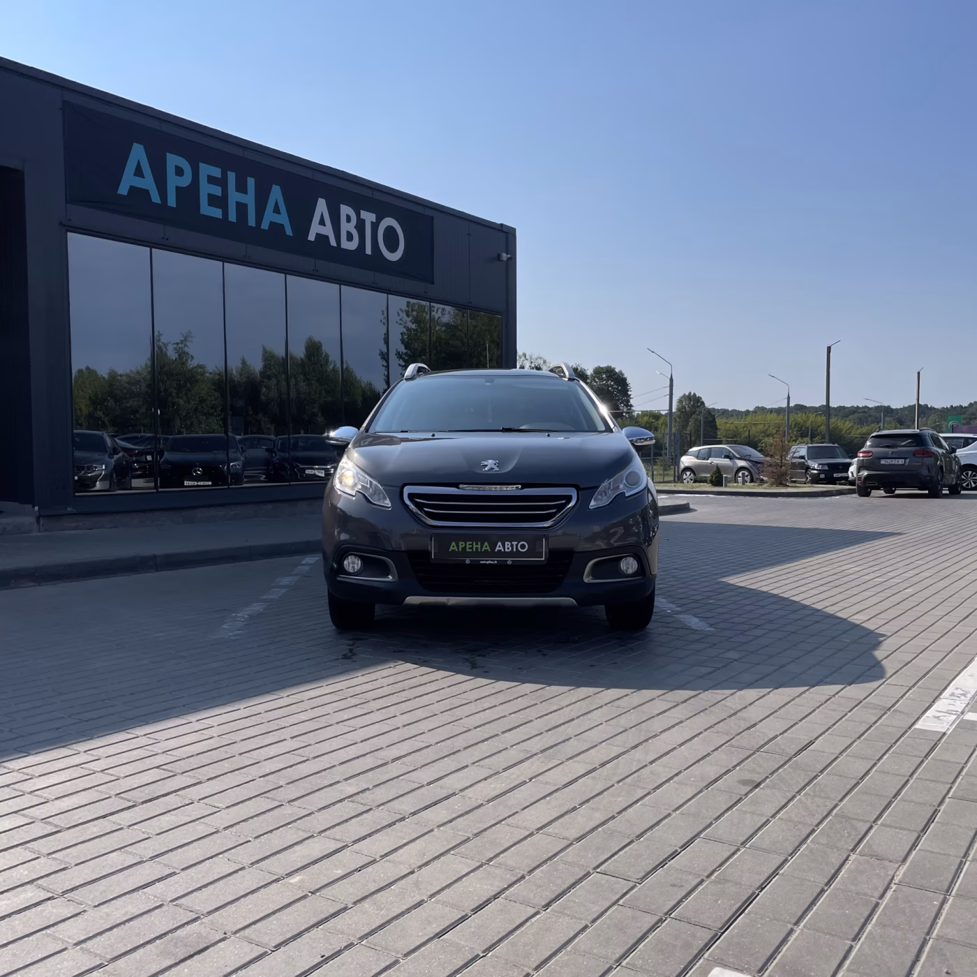 Peugeot 2008 фото 2