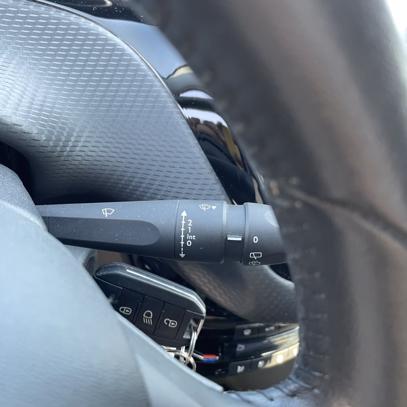 Peugeot 2008 фото 18
