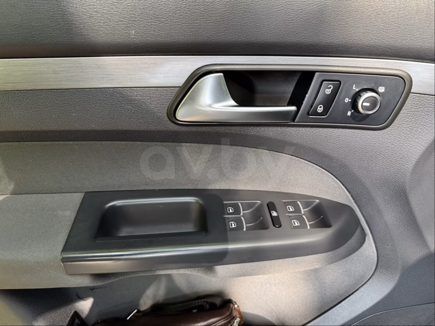 Volkswagen Touran фото 11