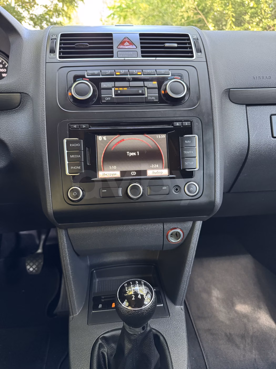Volkswagen Touran фото 10