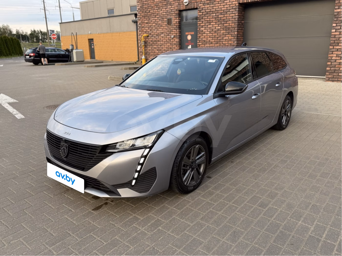 Peugeot 308 фото 3