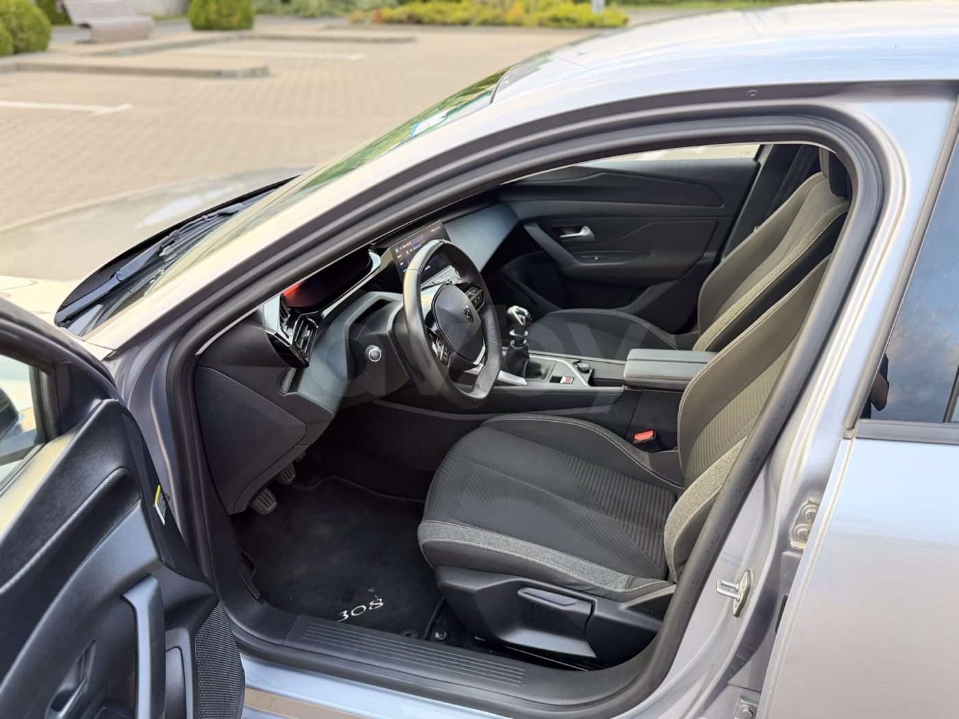 Peugeot 308 фото 9