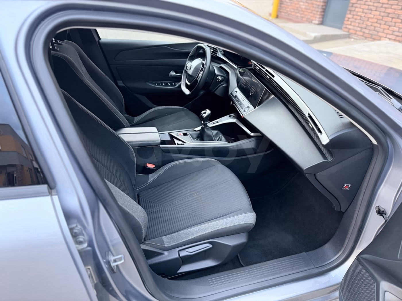 Peugeot 308 фото 10