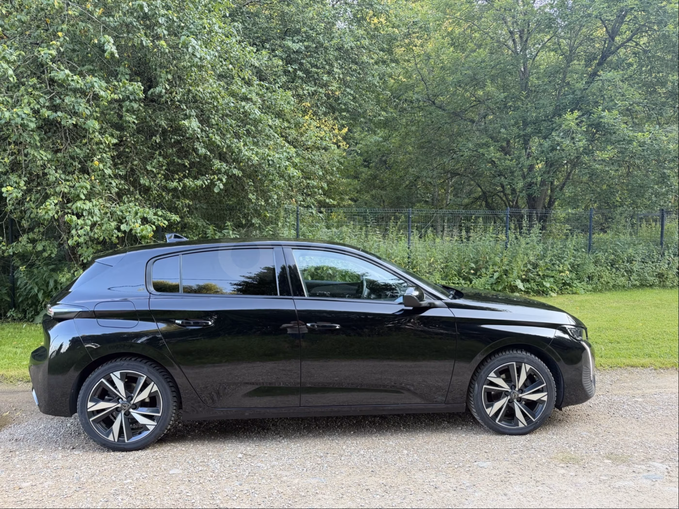 Peugeot 308 фото 8