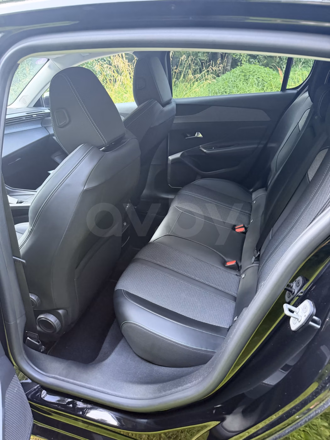 Peugeot 308 фото 9