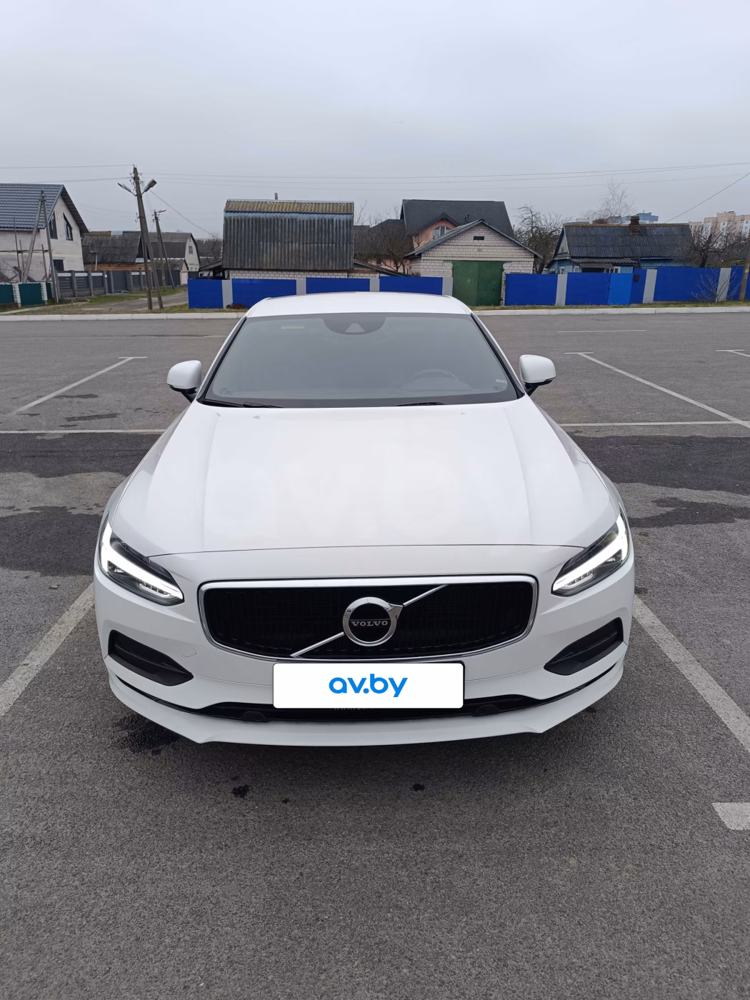 Volvo S90
