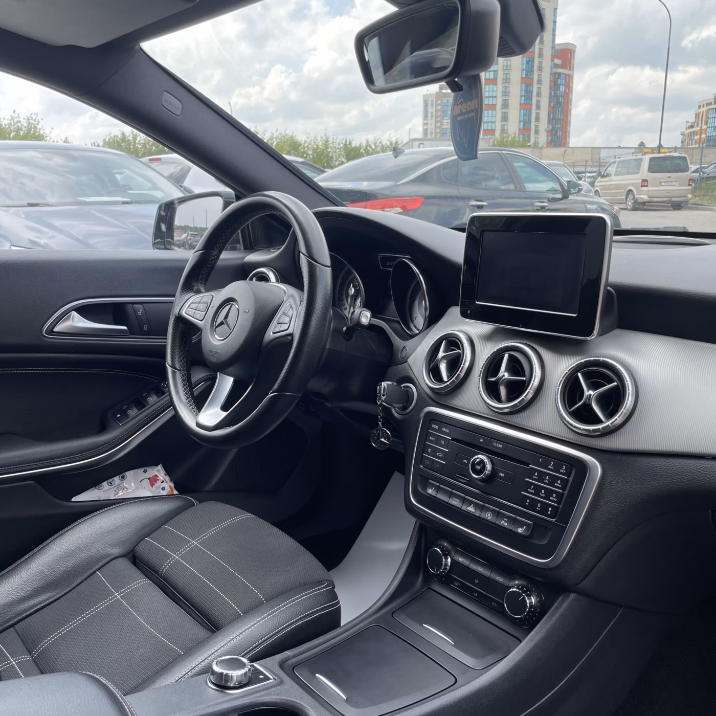 Mercedes-Benz CLA фото 17