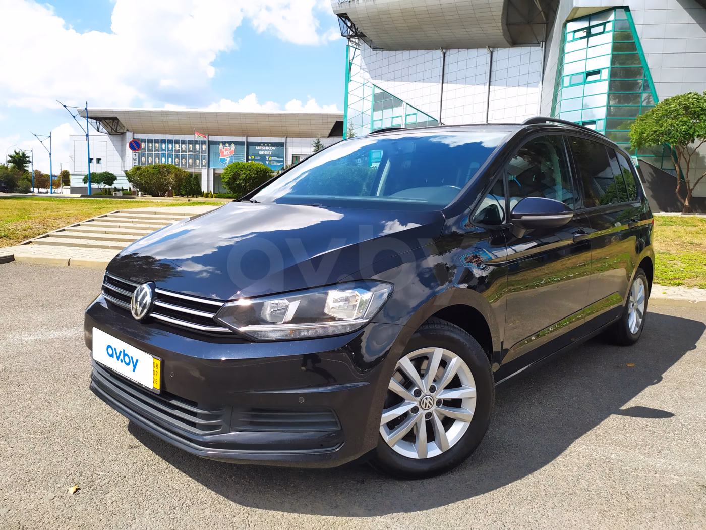 Volkswagen Touran фото 5