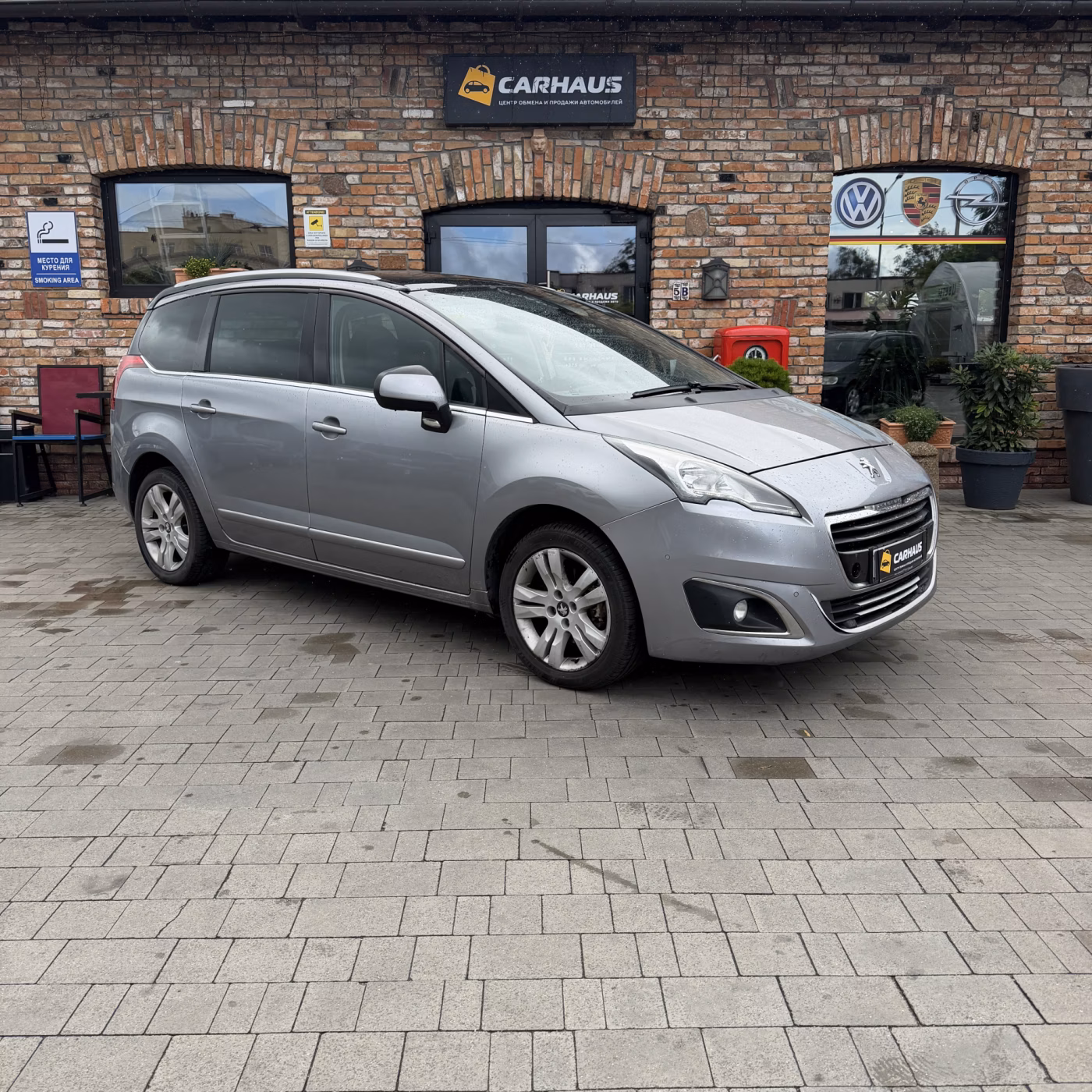 Peugeot 5008