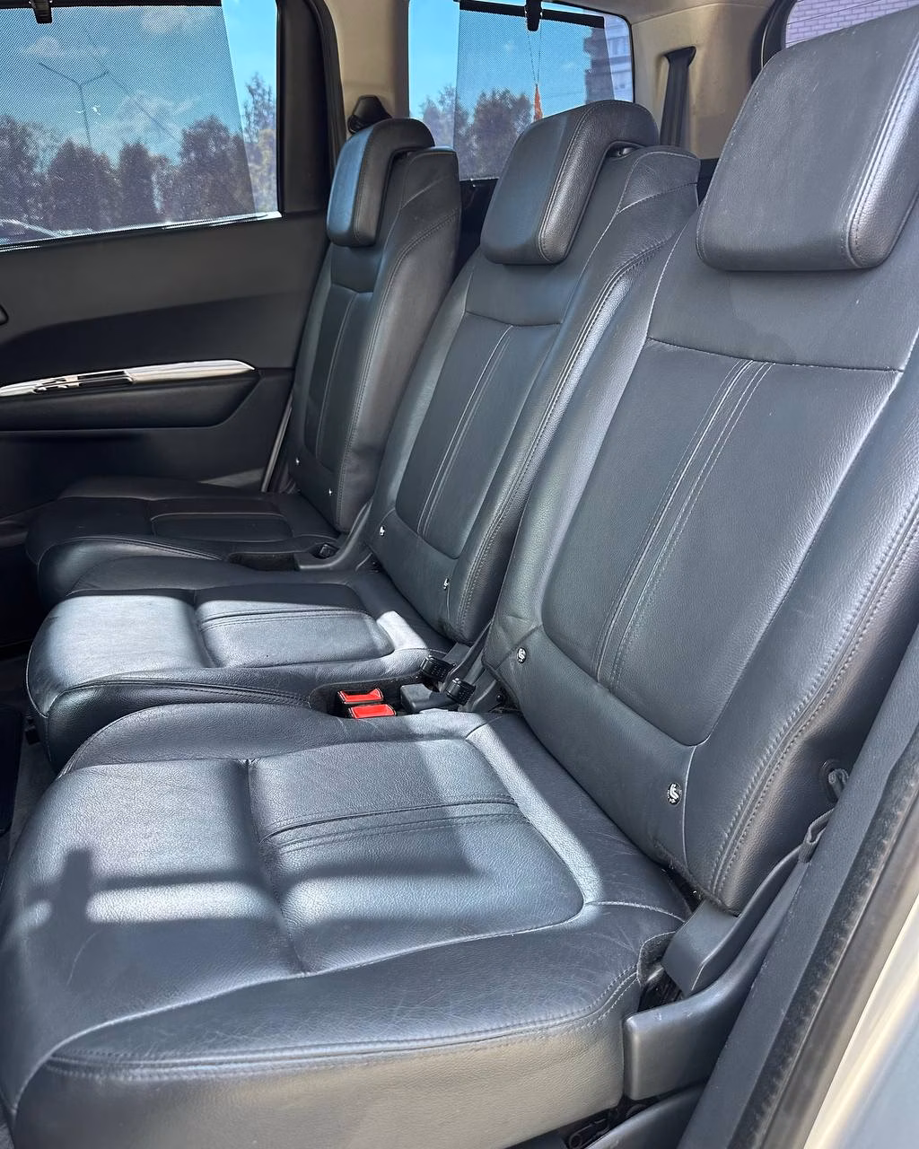 Peugeot 5008 фото 8