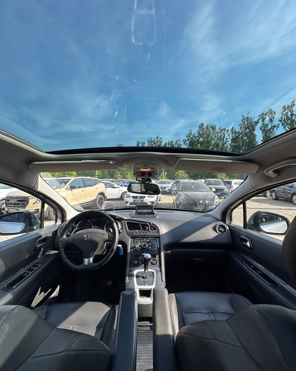 Peugeot 5008 фото 9