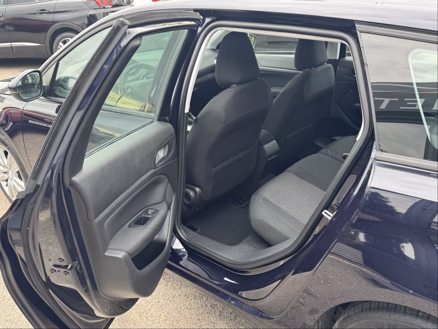 Peugeot 308 фото 23