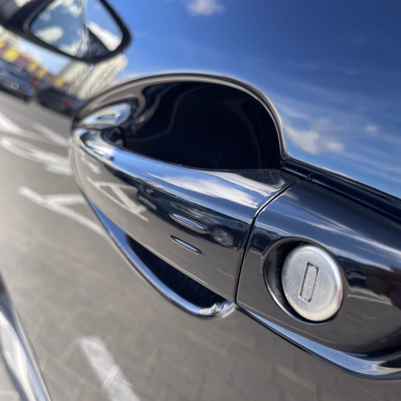 Peugeot 5008 фото 9