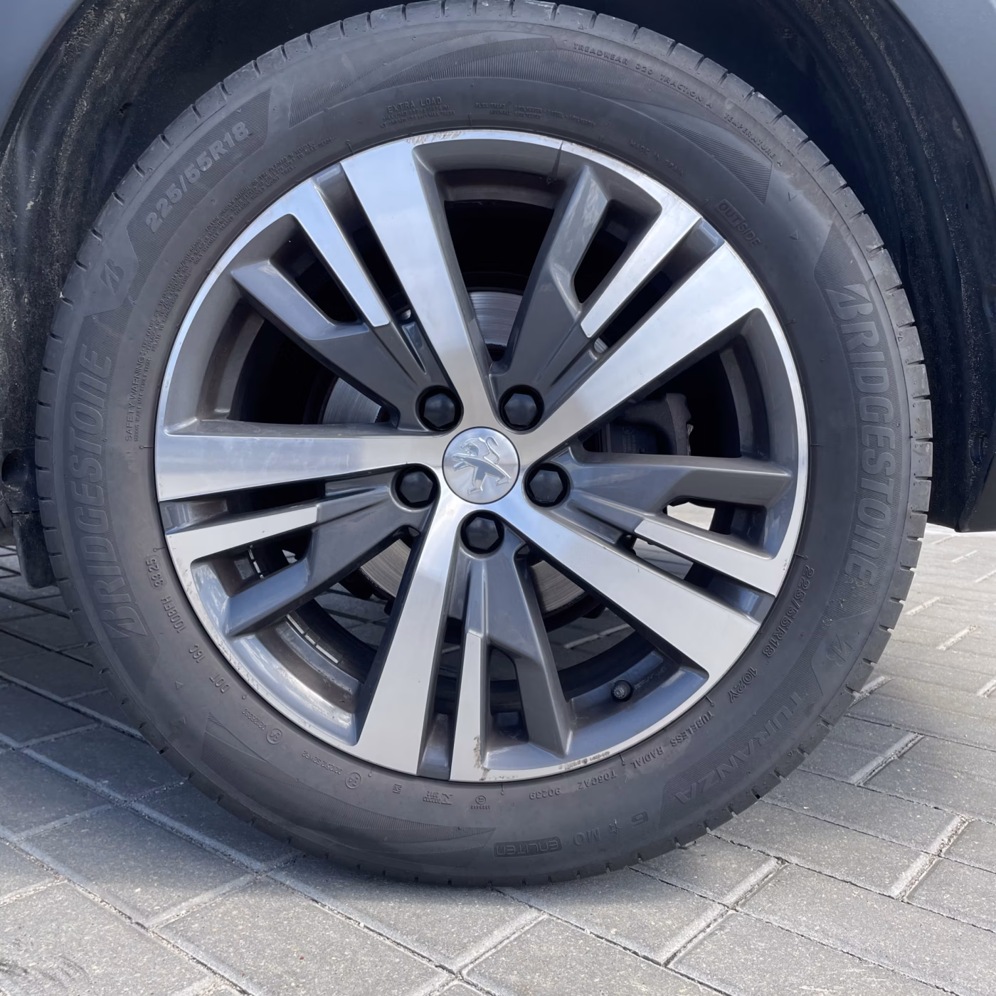 Peugeot 5008 фото 7