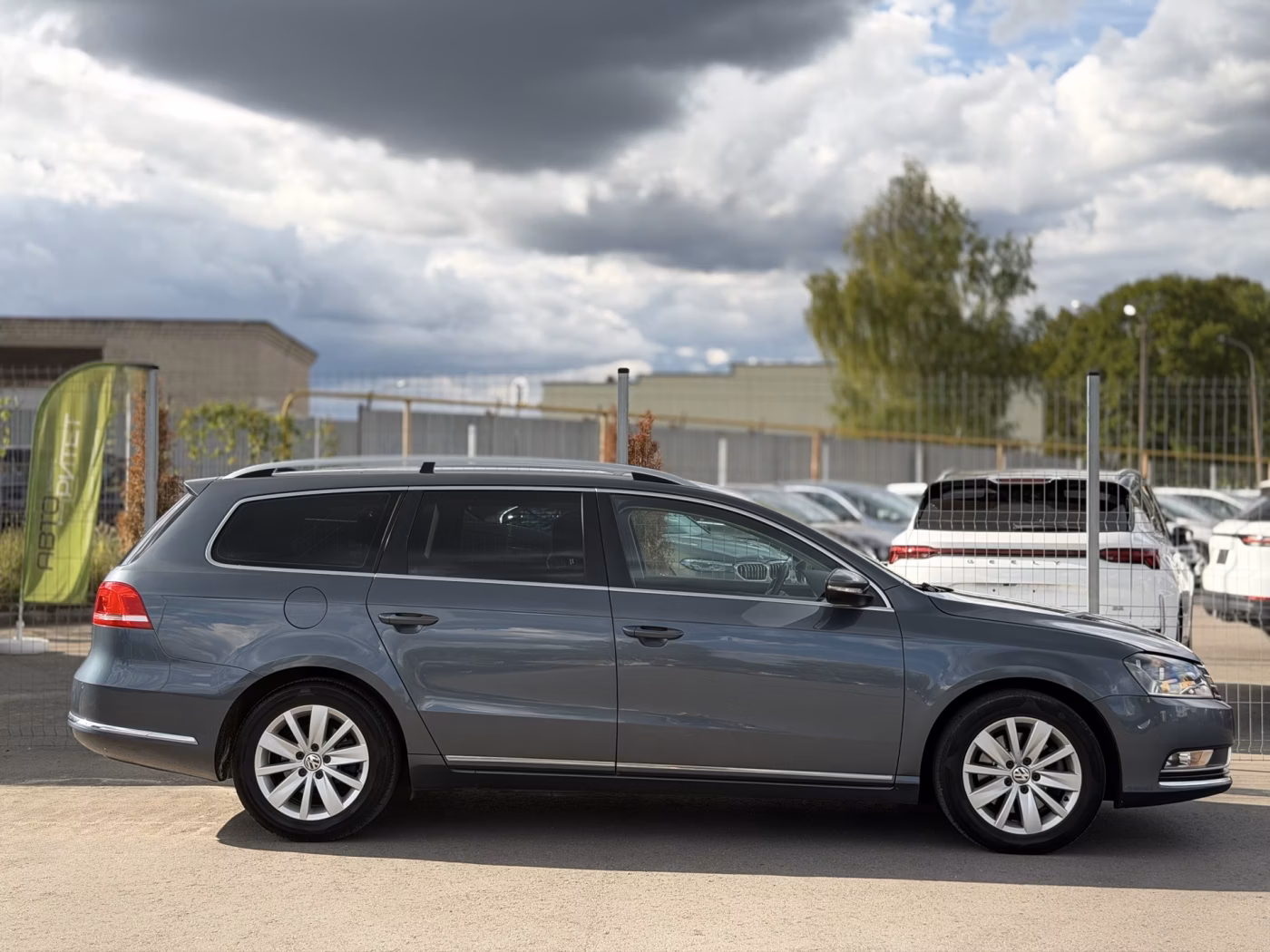 Volkswagen Passat фото 6