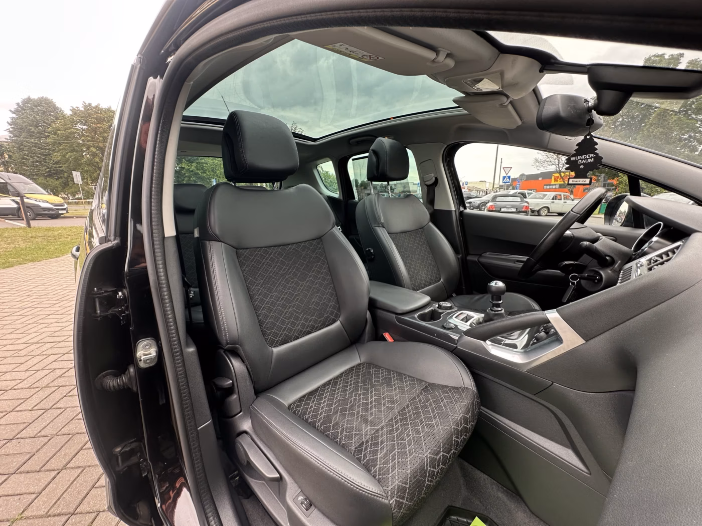 Peugeot 3008 фото 11
