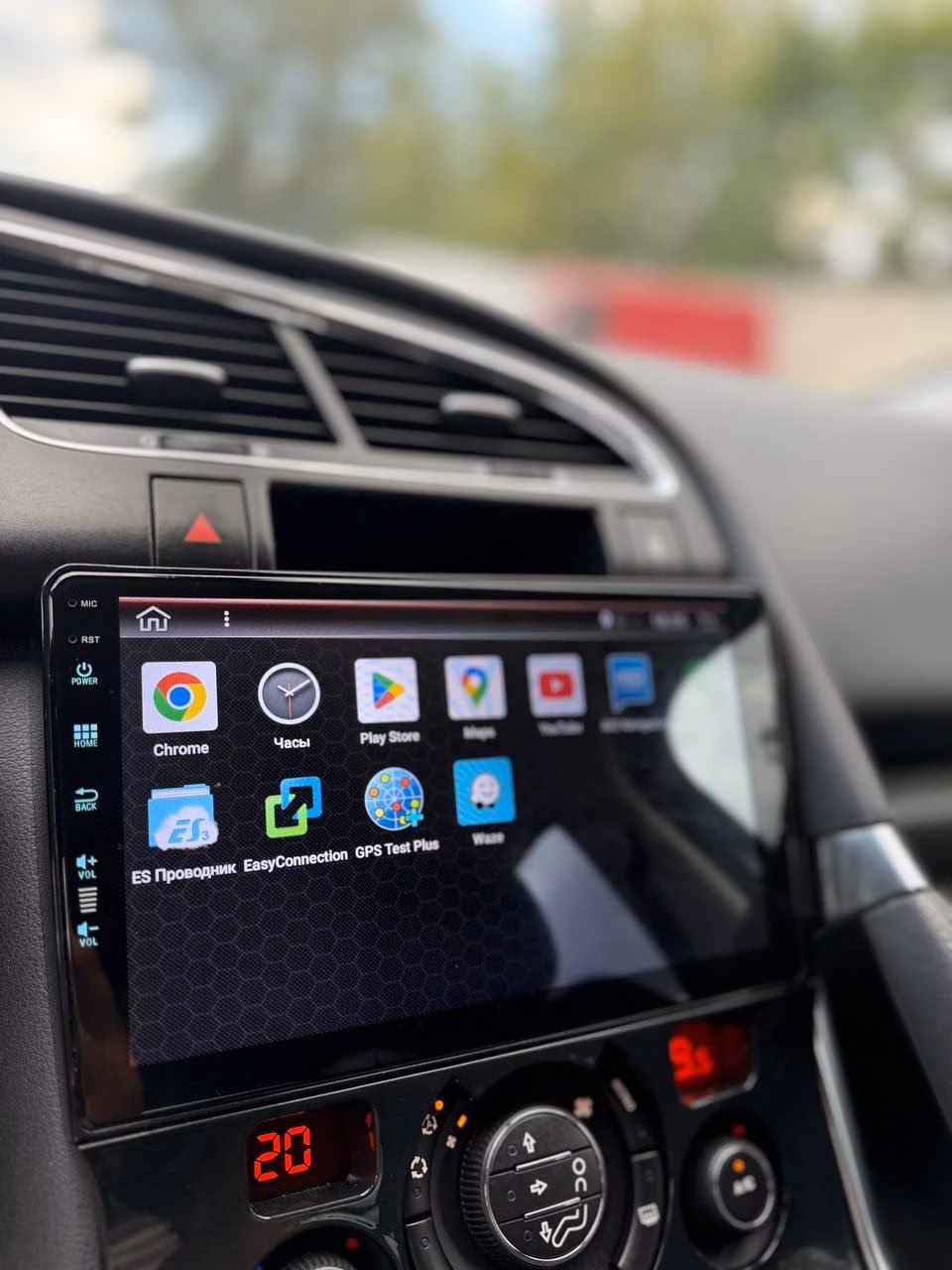 Peugeot 3008 фото 15