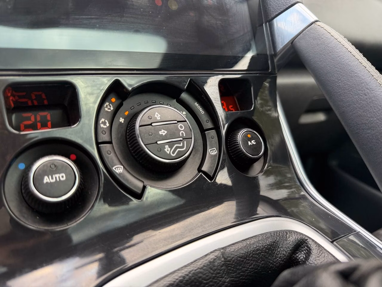 Peugeot 3008 фото 16
