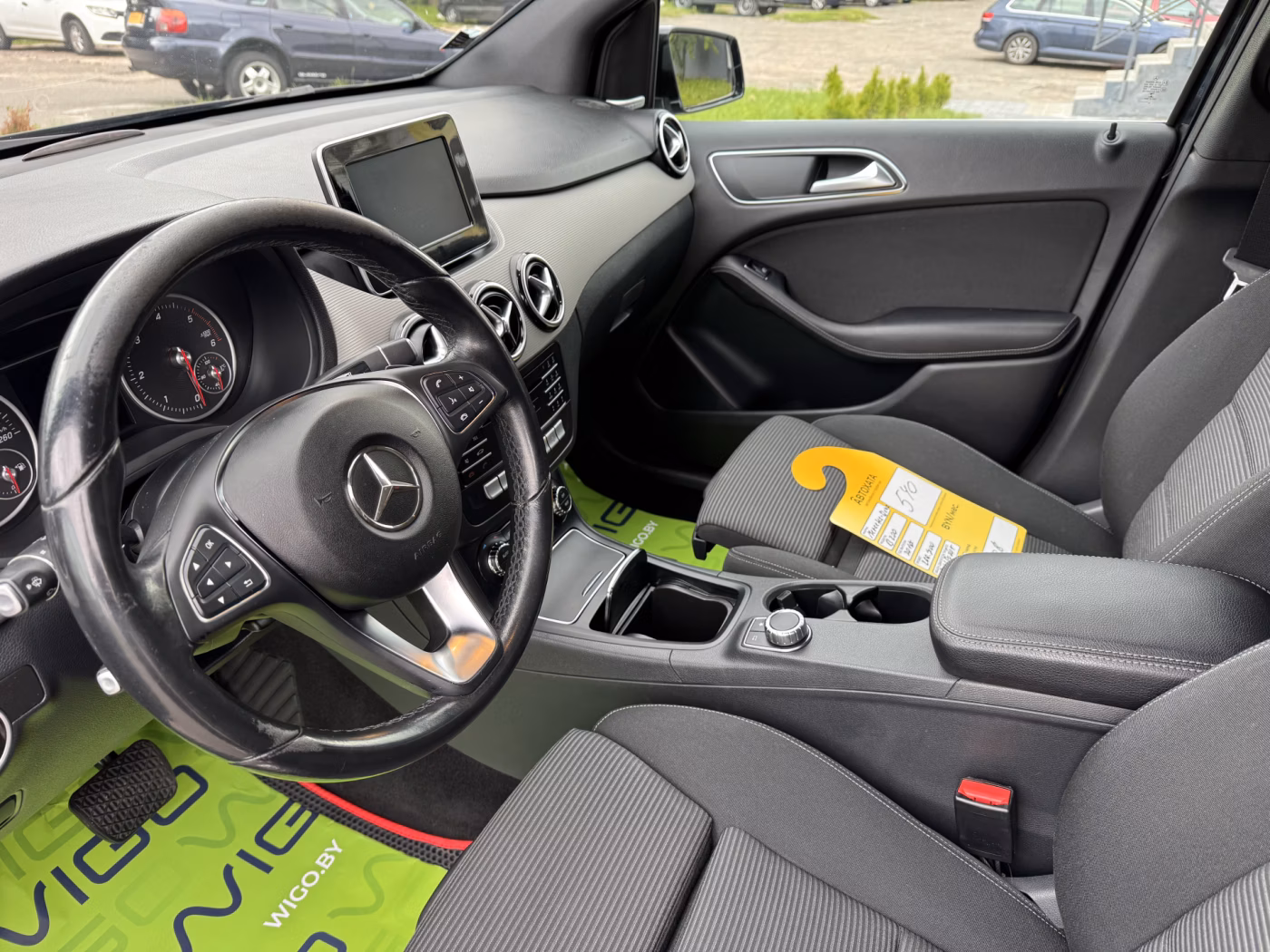 Mercedes-Benz B-Класс фото 10