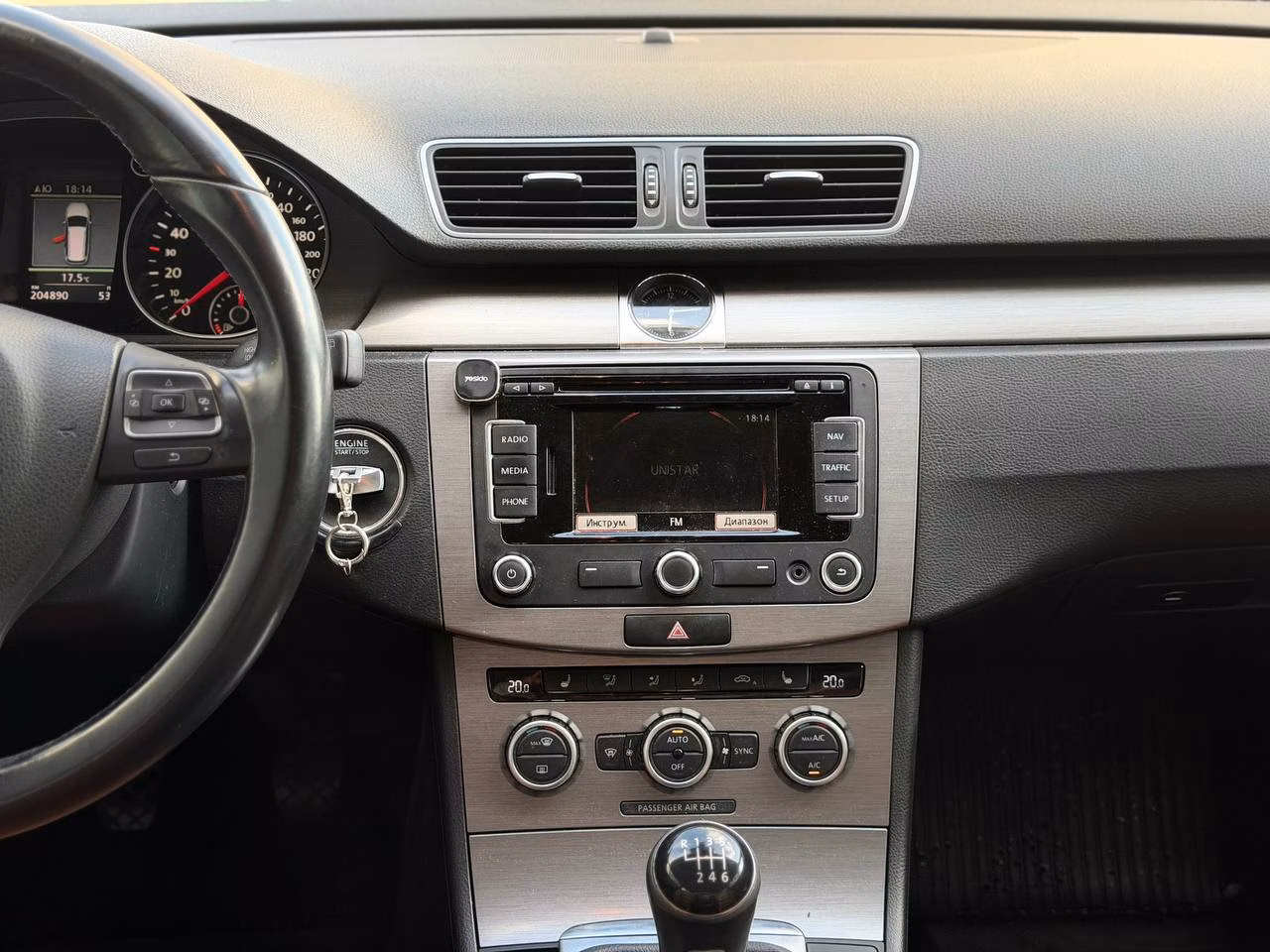 Volkswagen Passat фото 16