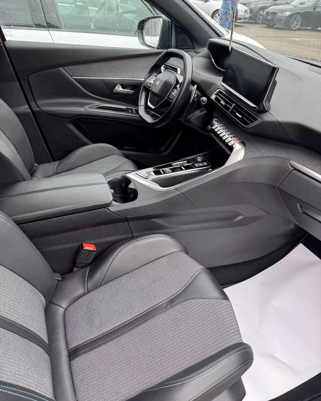 Peugeot 5008 фото 13