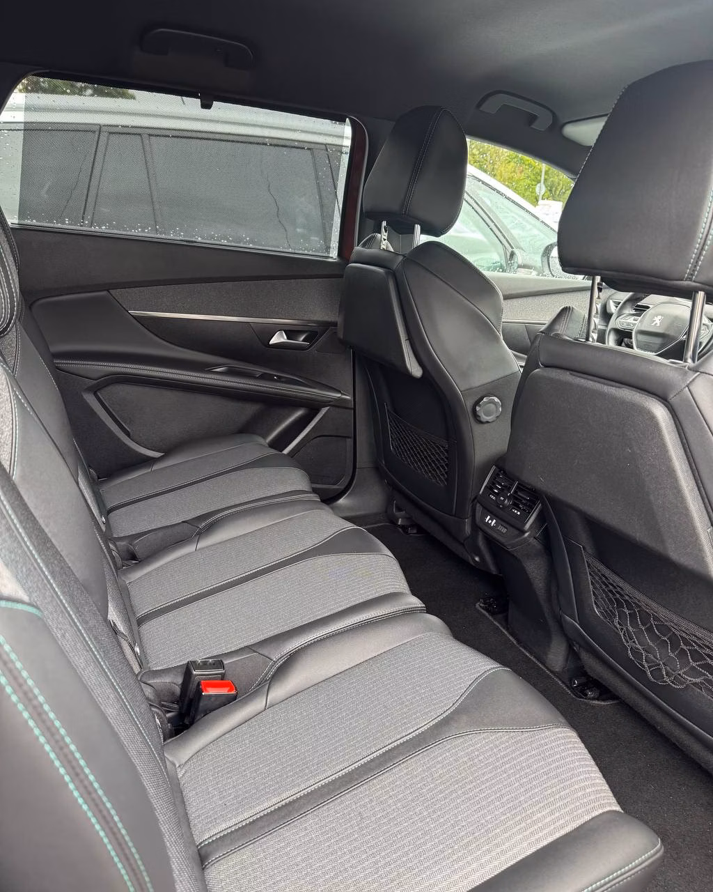 Peugeot 5008 фото 14