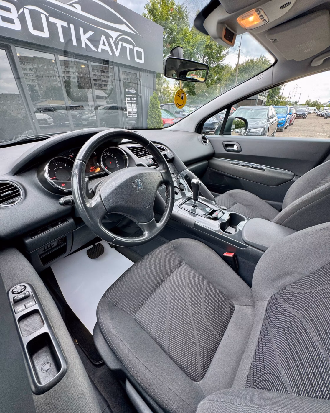 Peugeot 3008 фото 10