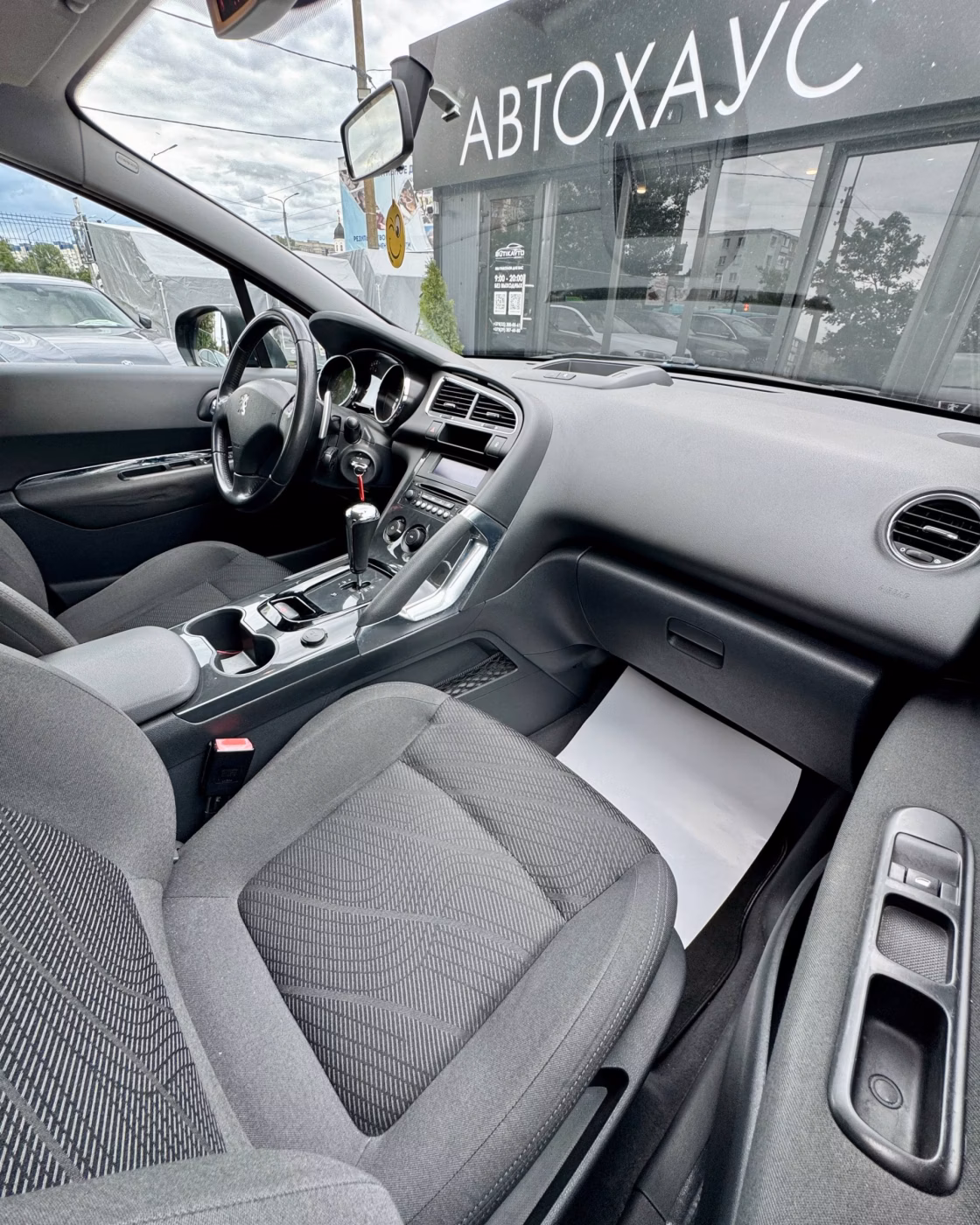 Peugeot 3008 фото 14