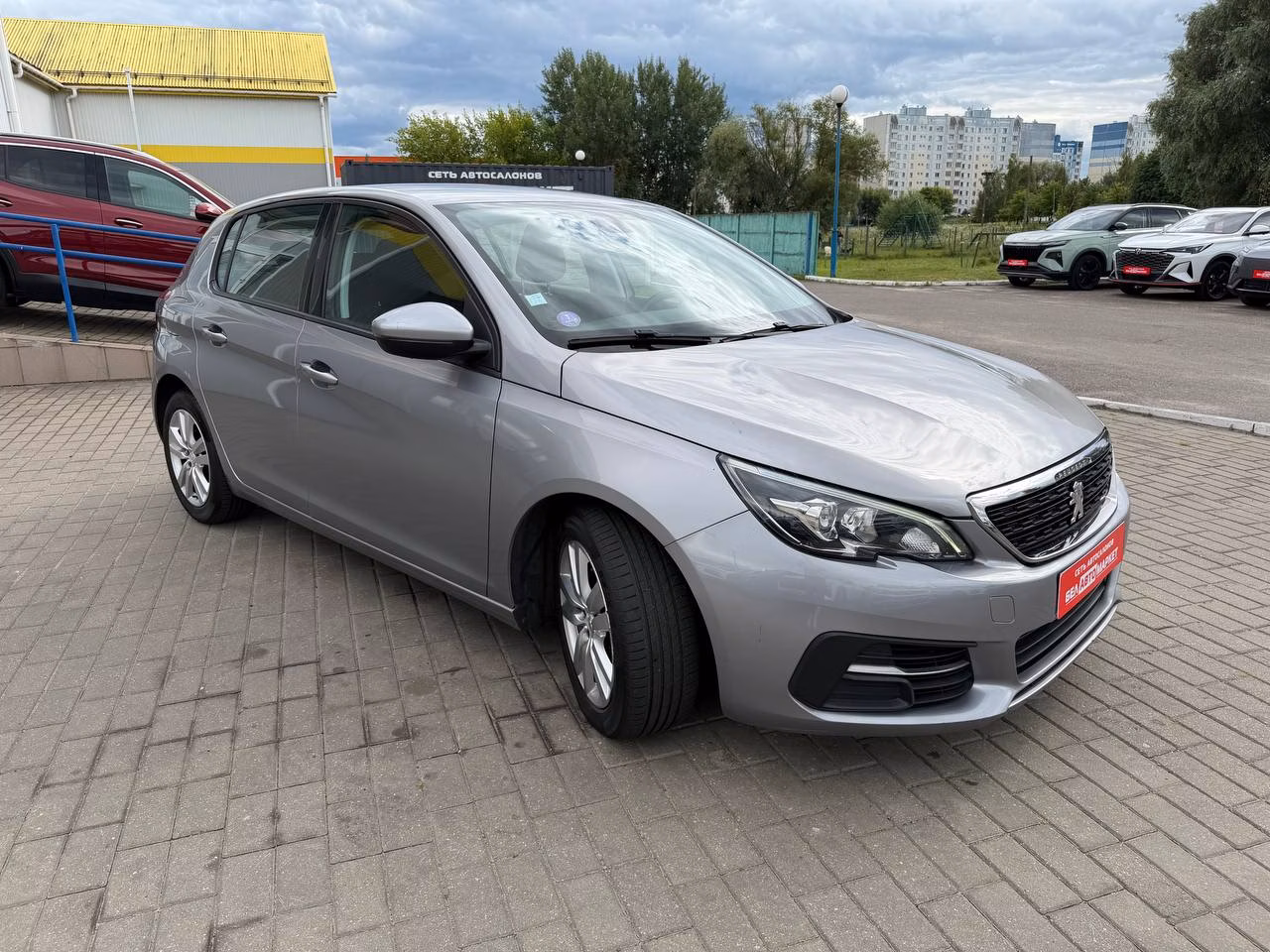Peugeot 308 фото 5