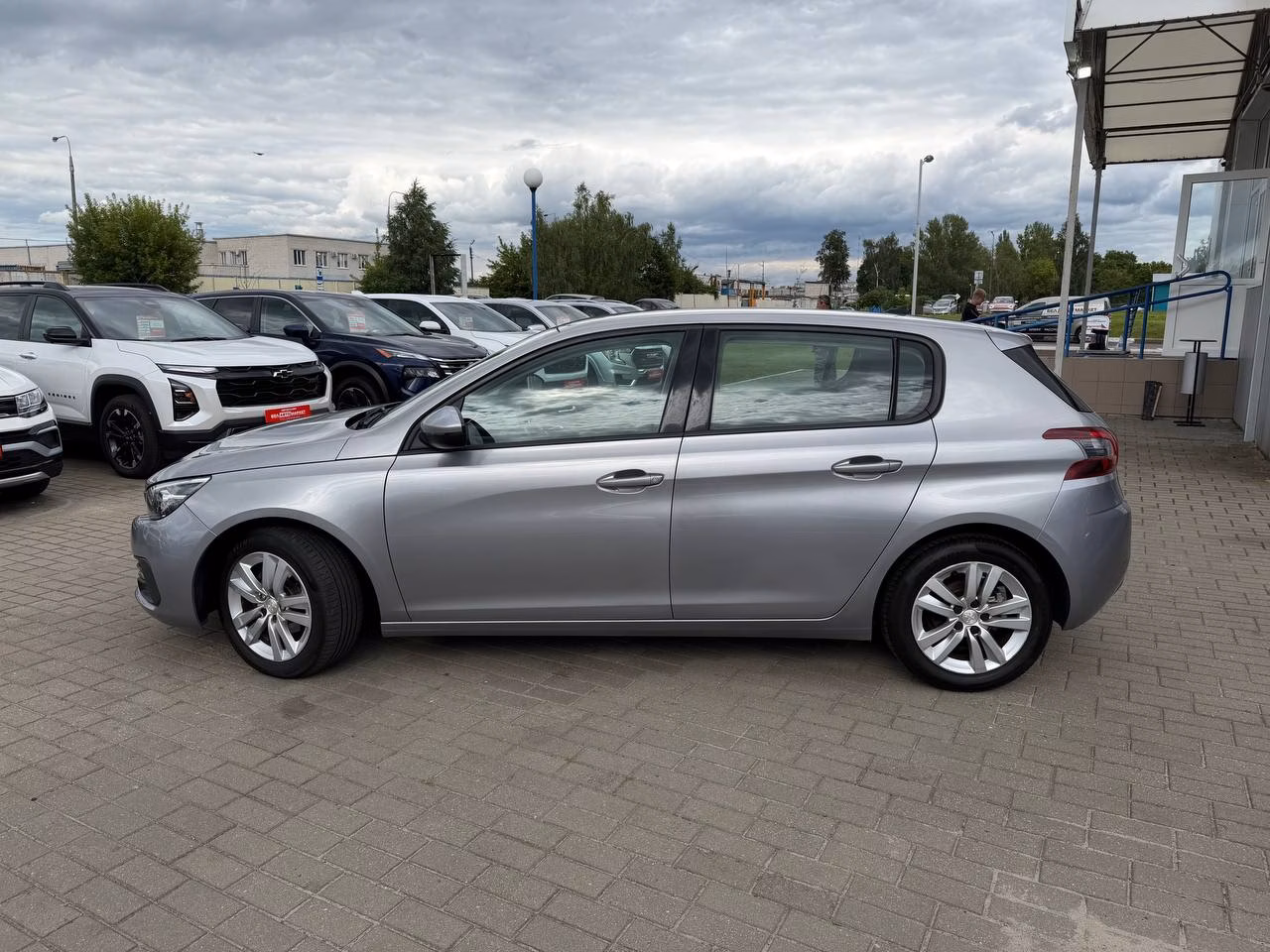 Peugeot 308 фото 9