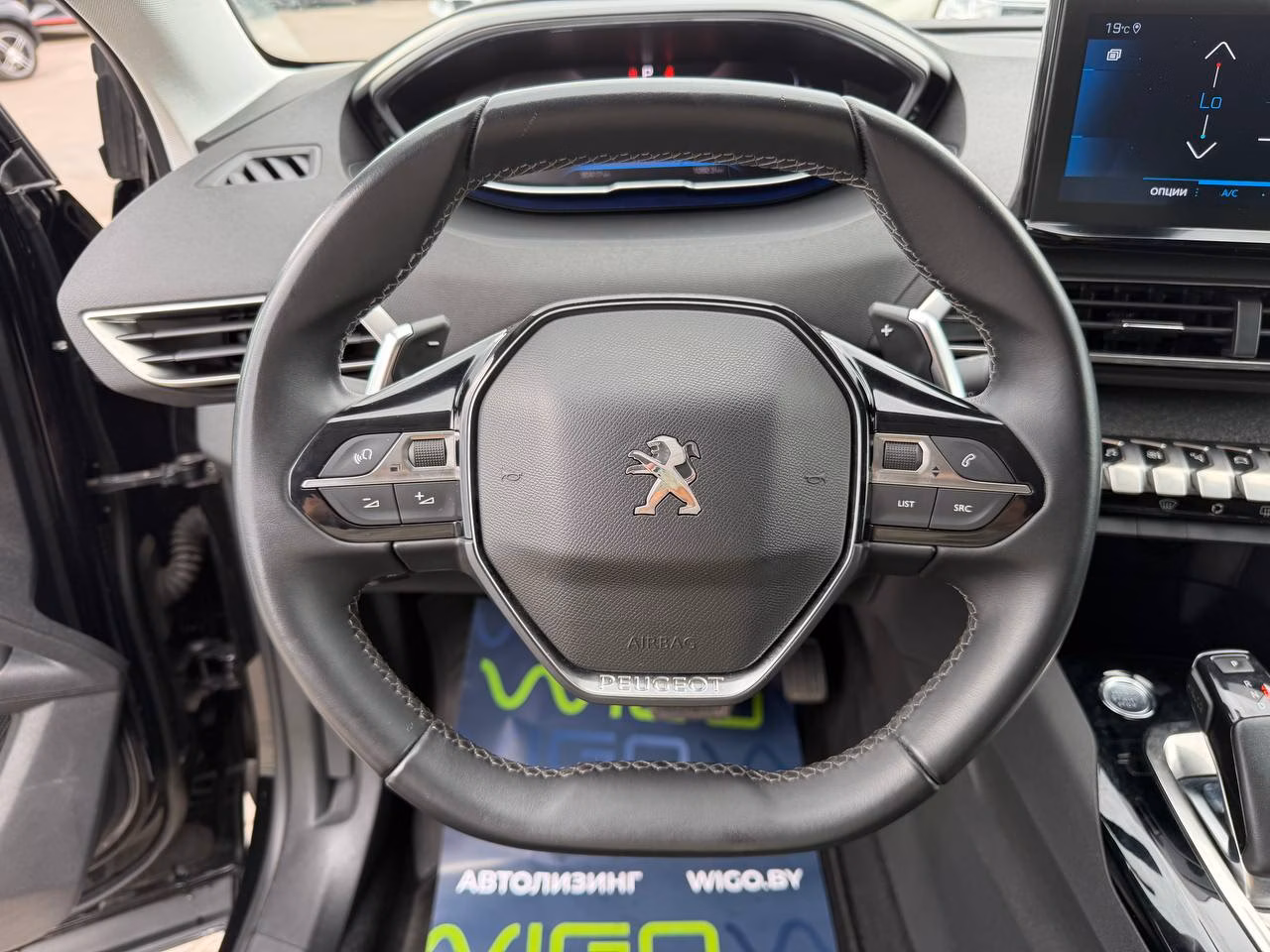 Peugeot 5008 фото 3