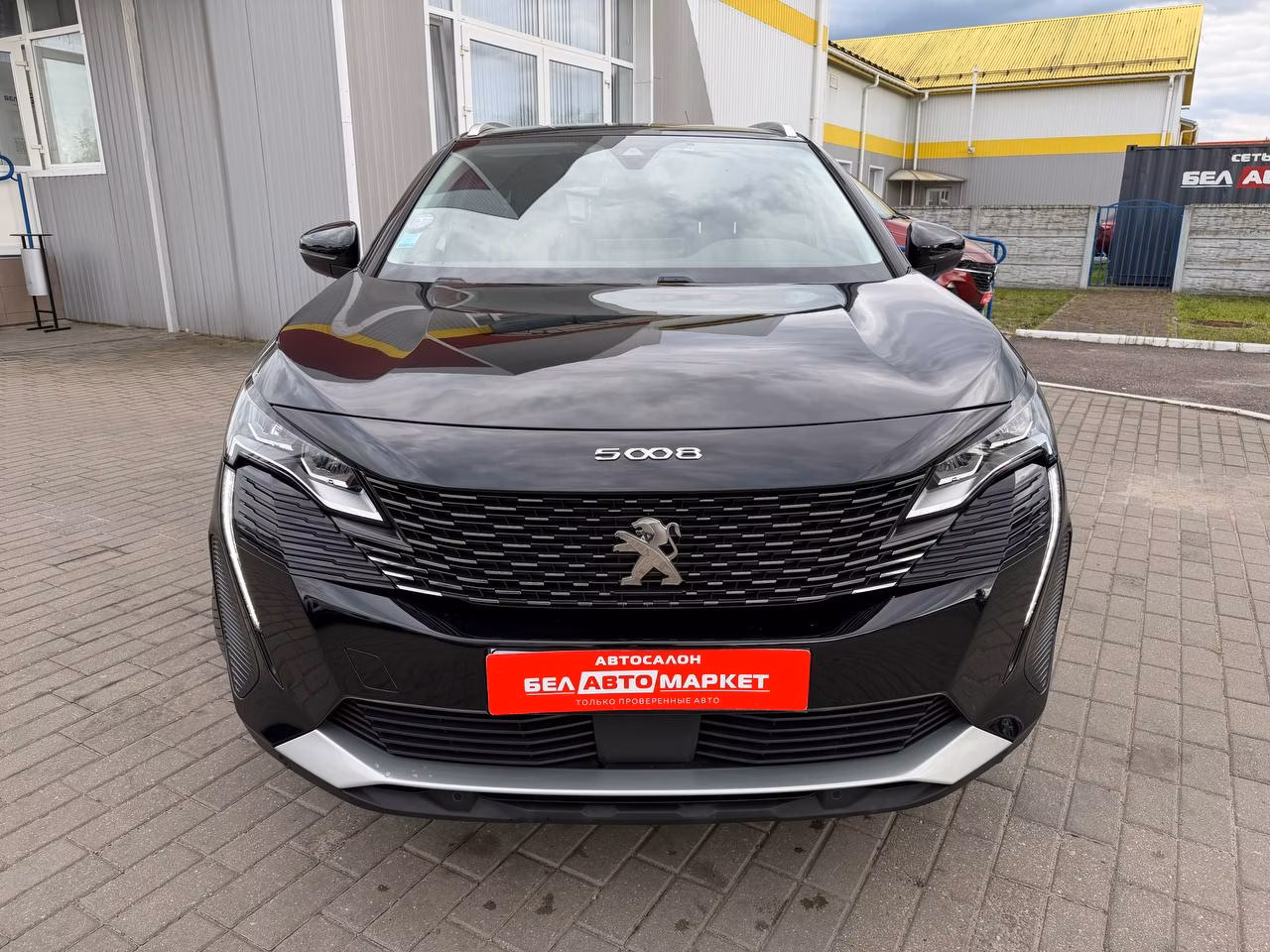 Peugeot 5008 фото 4