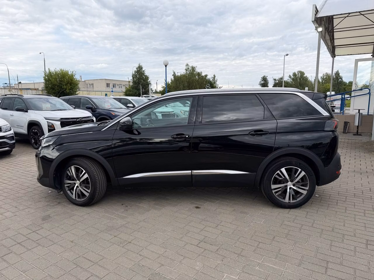 Peugeot 5008 фото 9