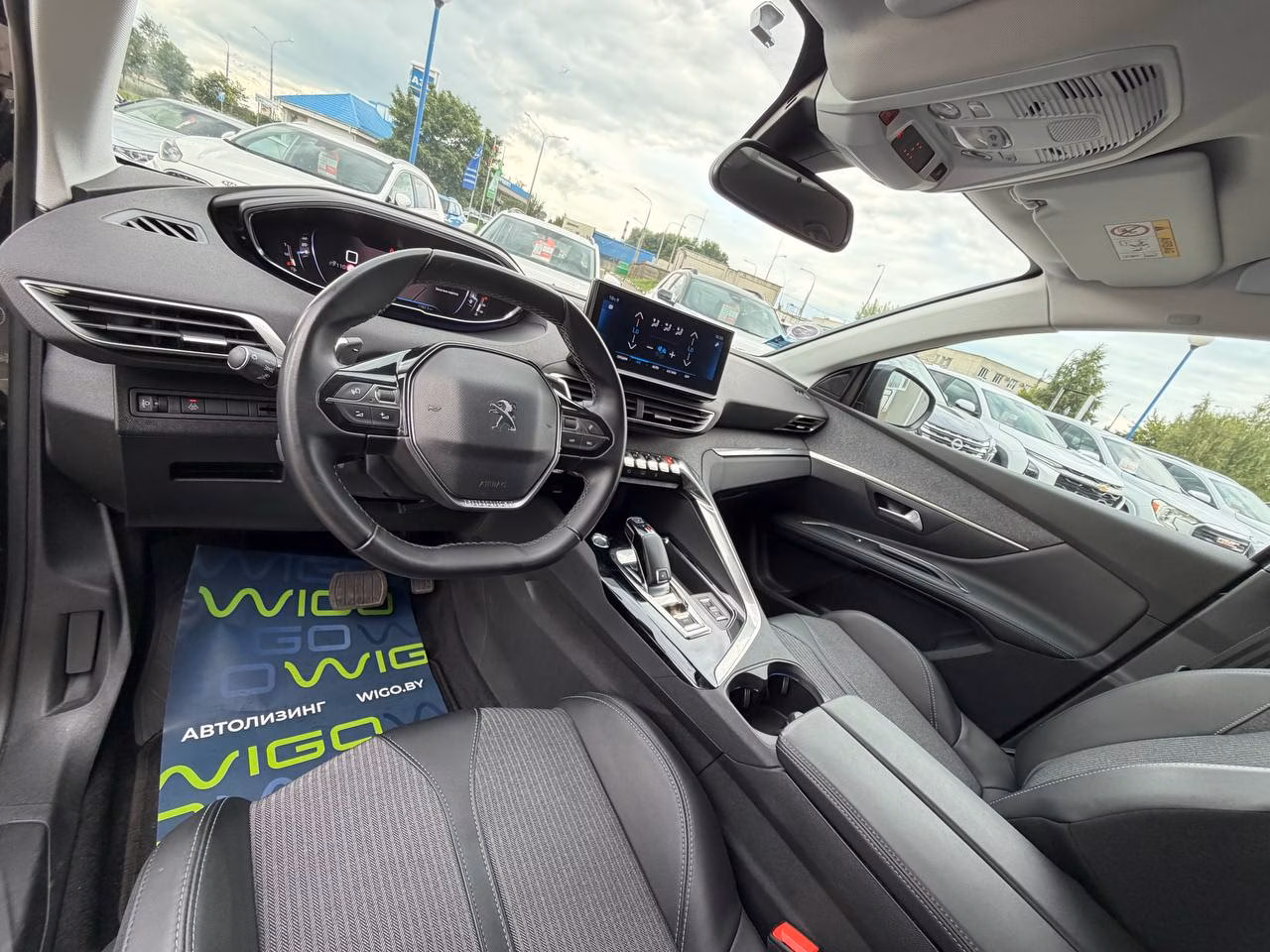 Peugeot 5008 фото 16