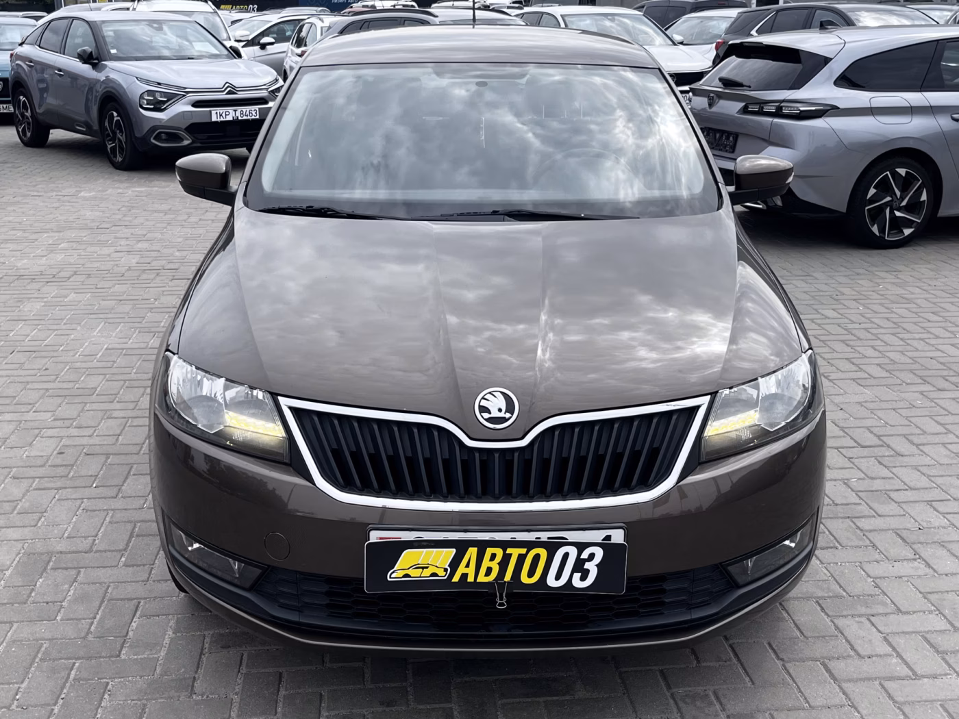 Skoda Rapid фото 4